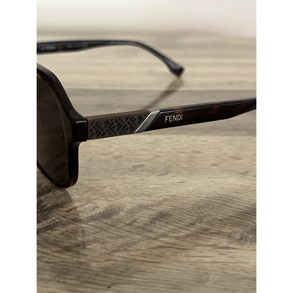 Fendi Aviator Sunglasses Havana Tortoise Ff Logo Fe40026U 52A - Picture 5 of 9